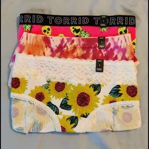Lot of 3 Torrid Panties Sz 1